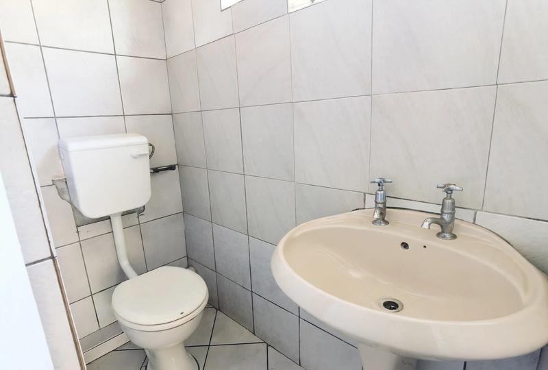 4 Bedroom Property for Sale in Goodwood Estate Western Cape